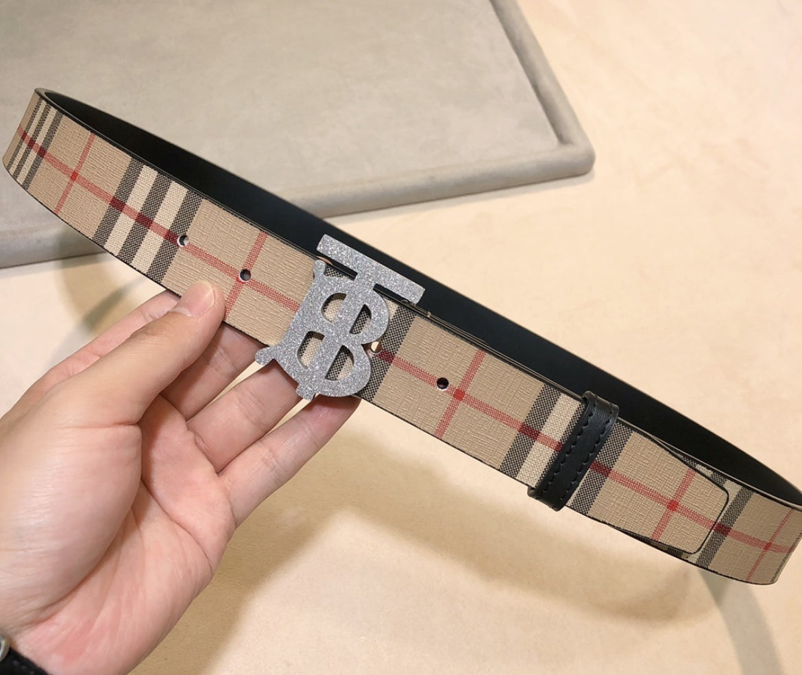 Burberry bälte