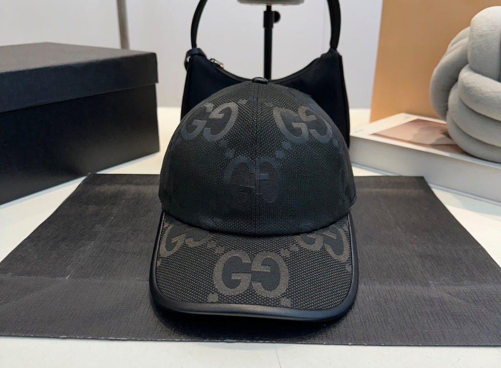 Gucci jumbo svart keps
