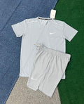 Nike set grå