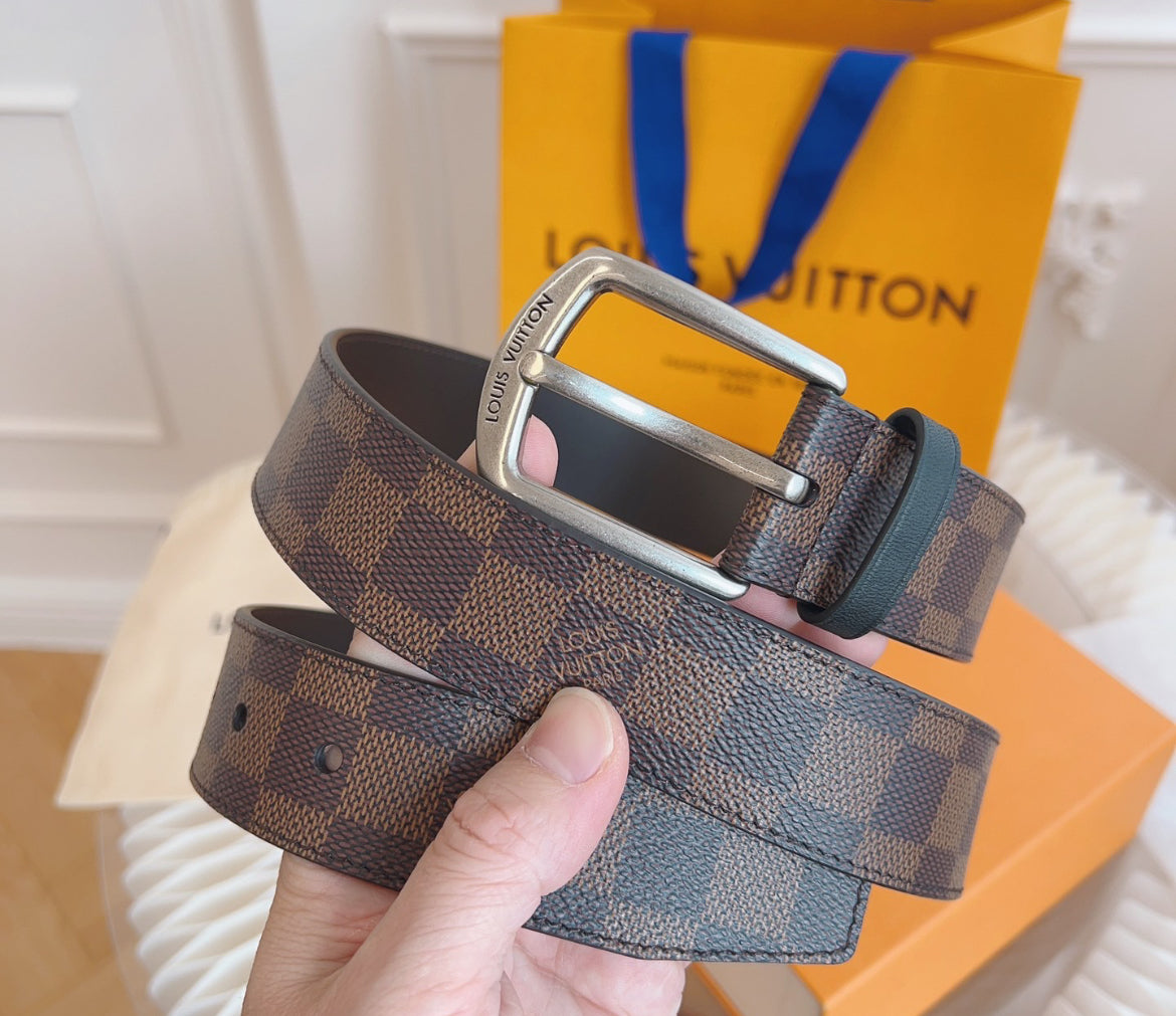 Louis Vuitton bälte