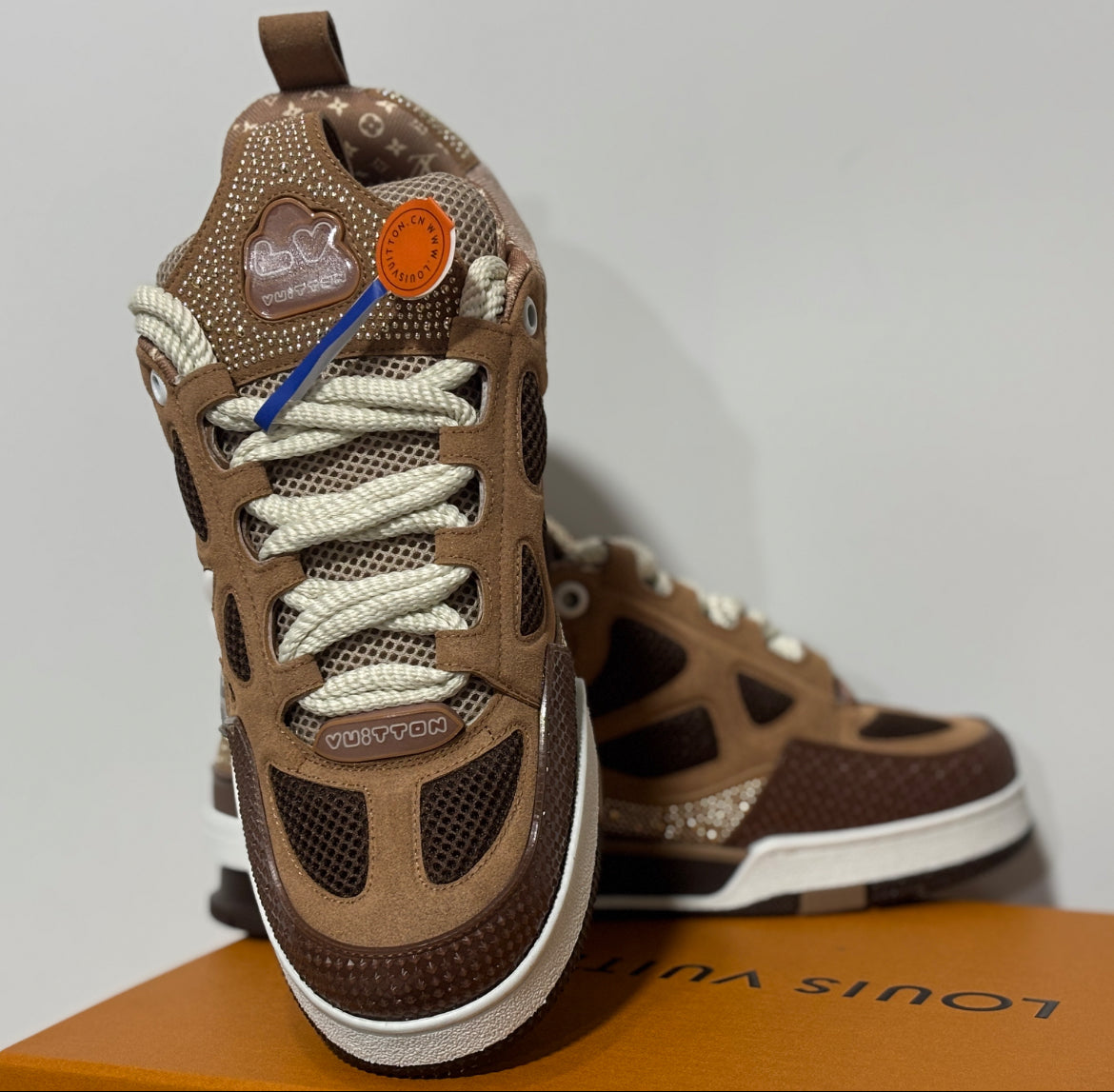 Lv skates