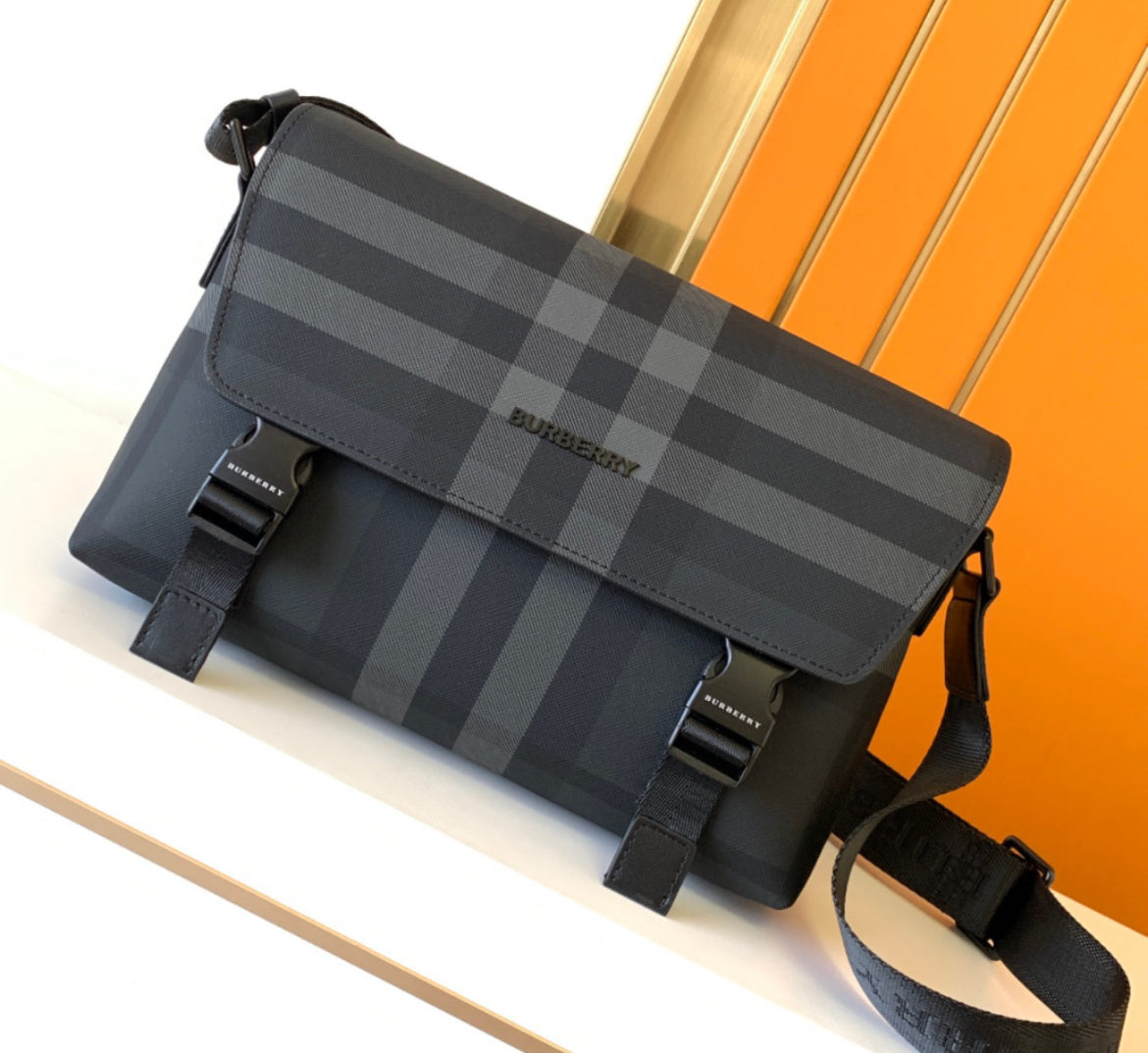 Burberry väska
