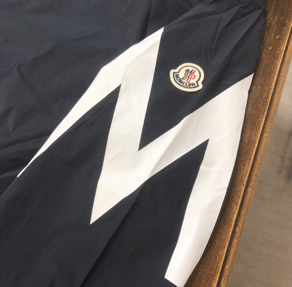 Moncler windbreaker jacka