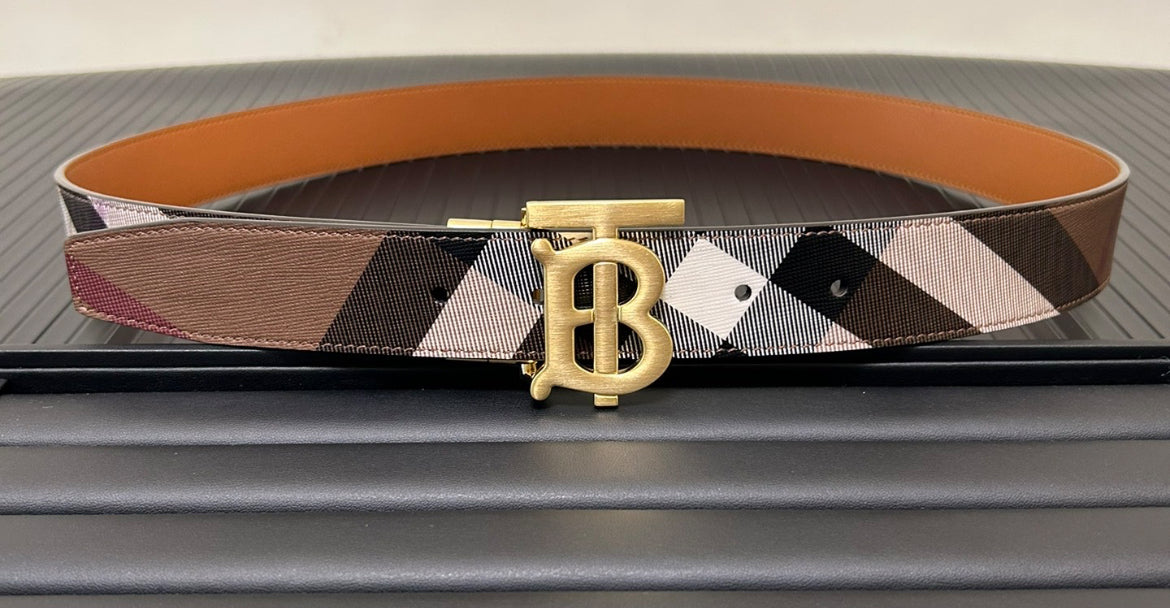 Burberry bälte