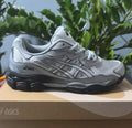 Asics skor