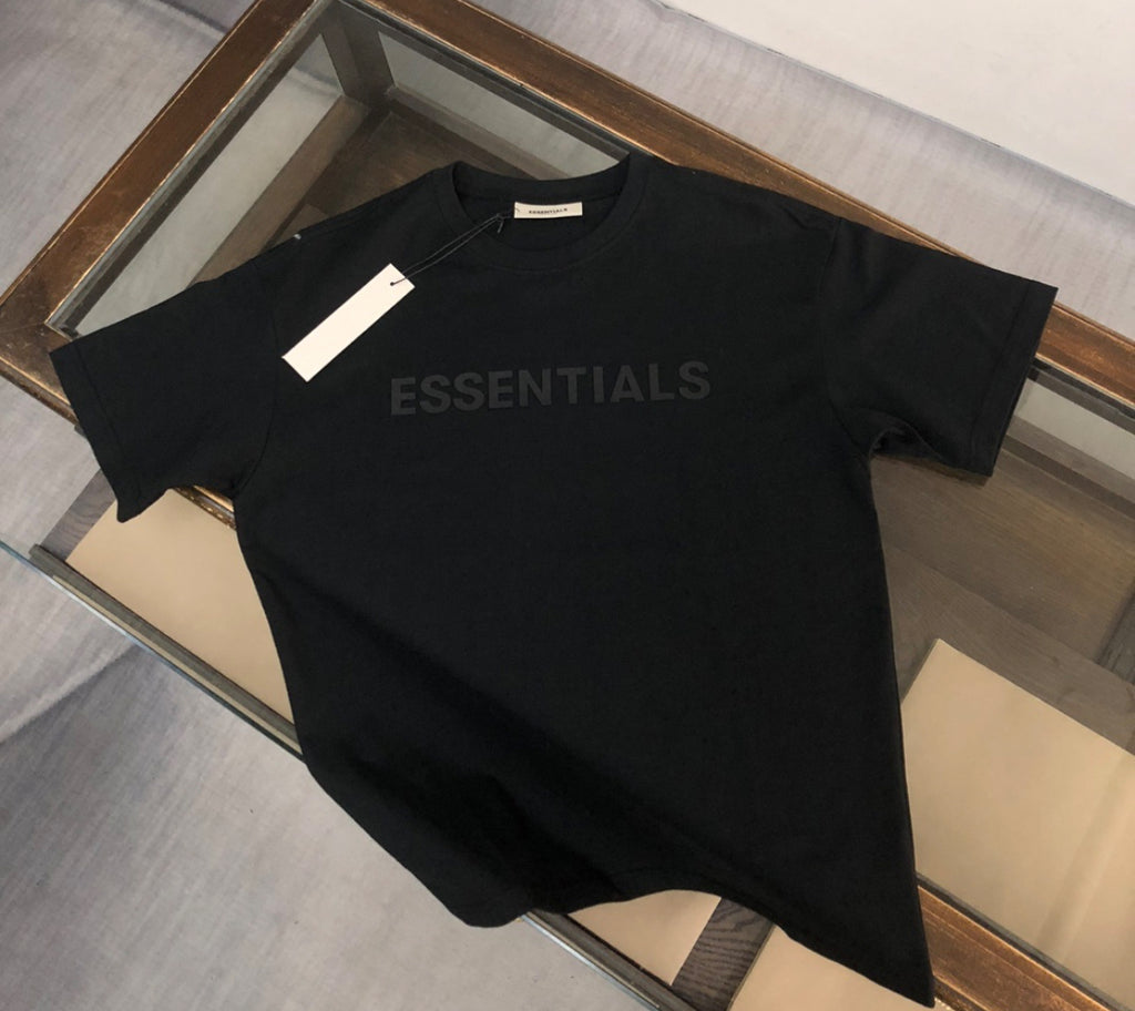 Essentials Tshirt