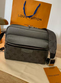 Louis Vuitton väska