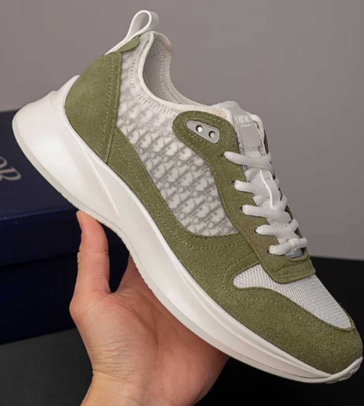 Dior b25 skor gröna