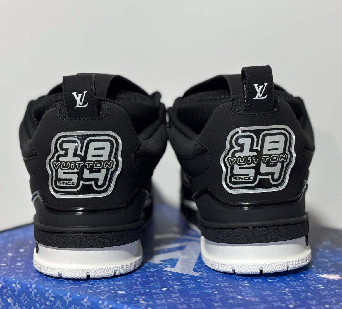 Lv skates svarta