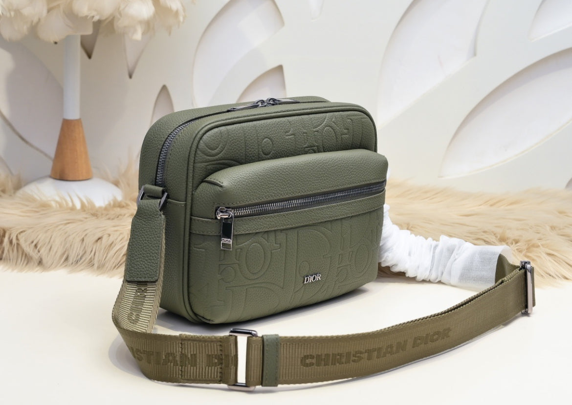 Grön Christian Dior väska