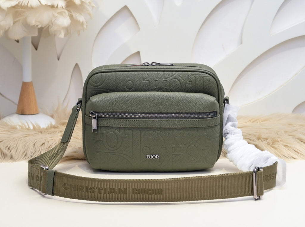 Grön Christian Dior väska