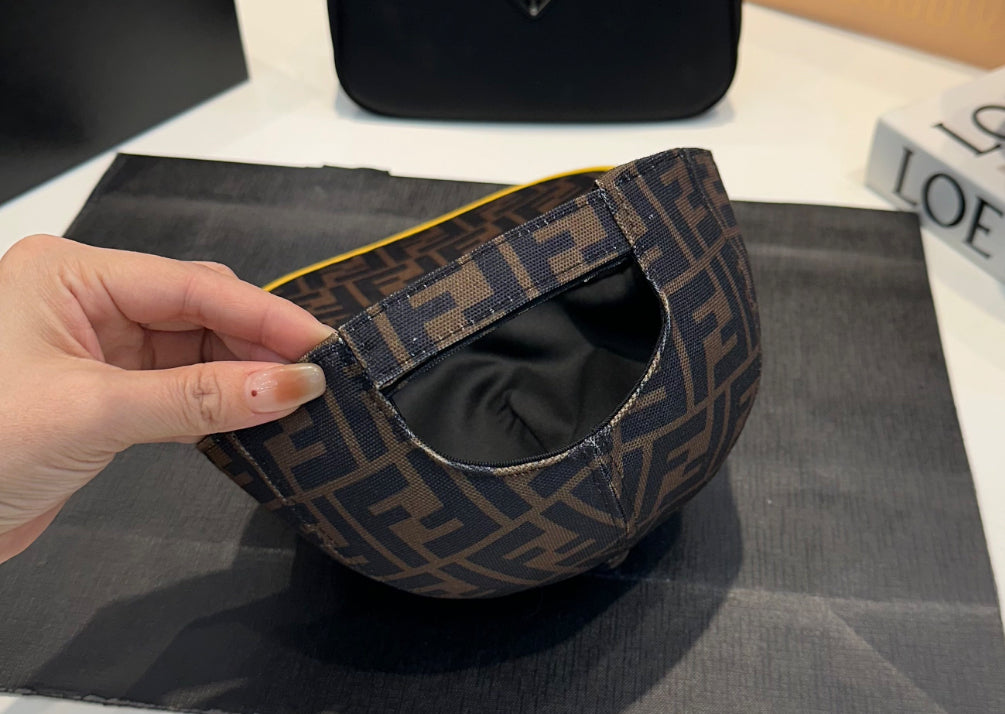 Fendi keps