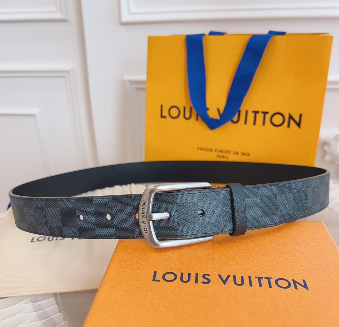 Louis Vuitton bälte