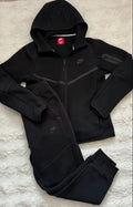 Nike tech set svart