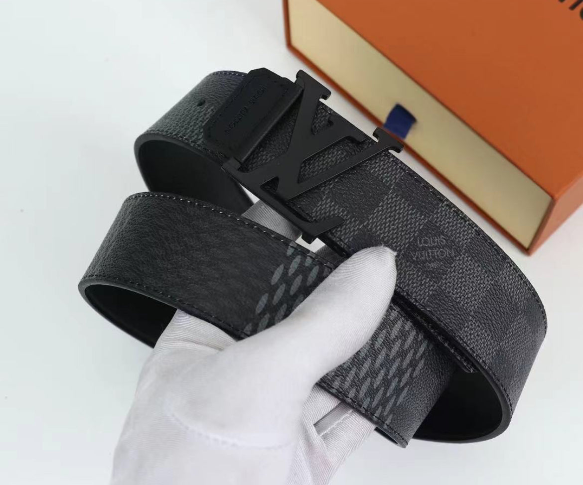 Louis Vuitton bälte