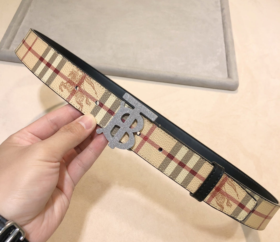 Burberry bälte