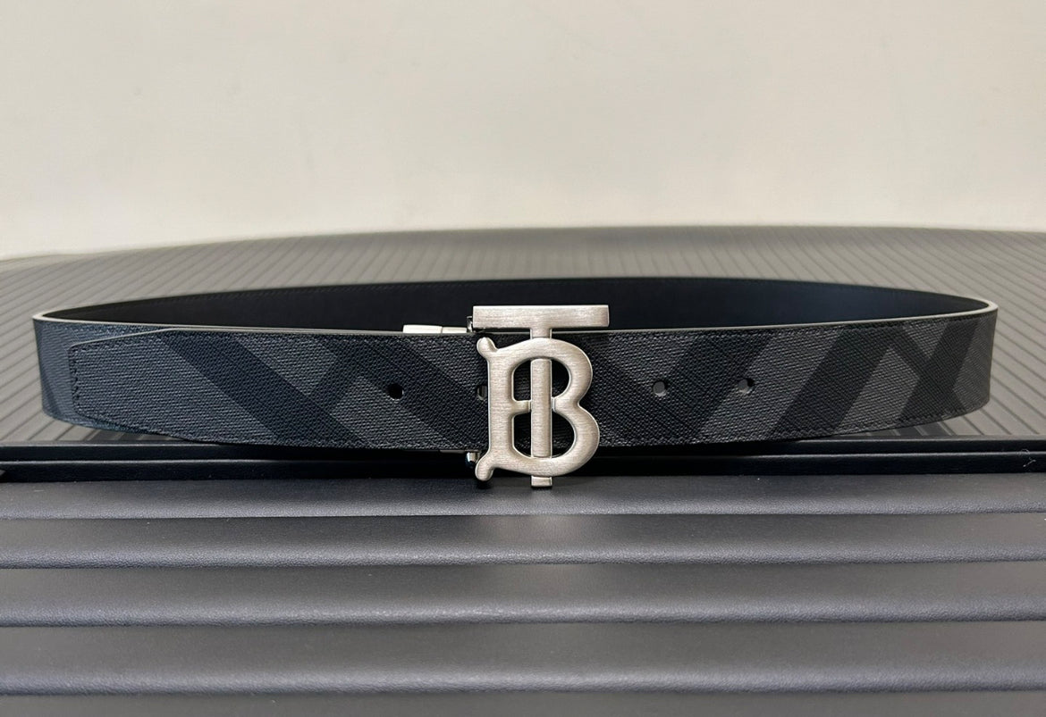 Burberry bälte