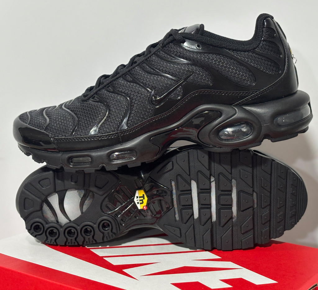 Nike tn hel svarta