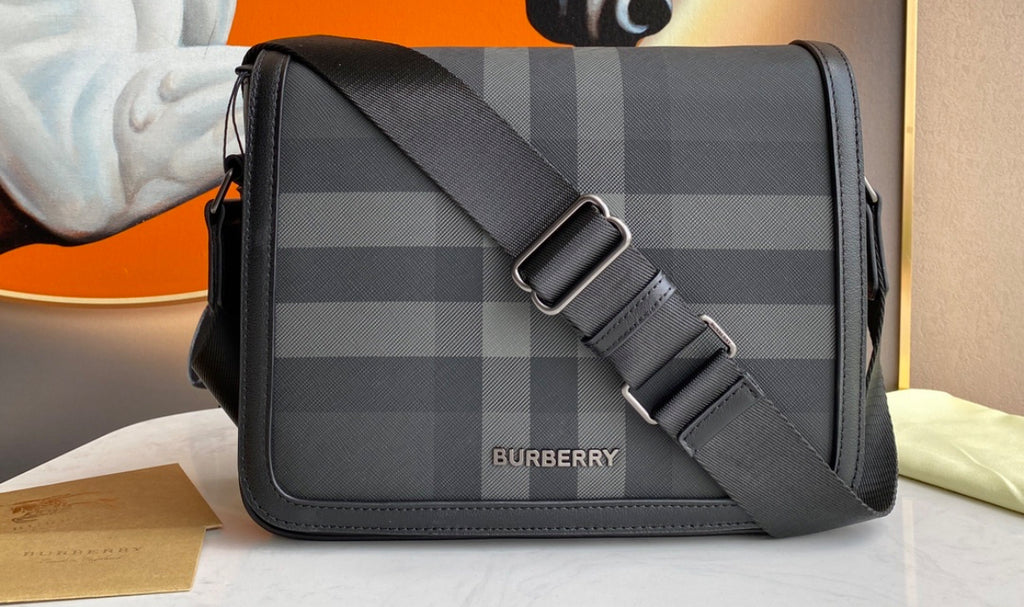 Burberry väska