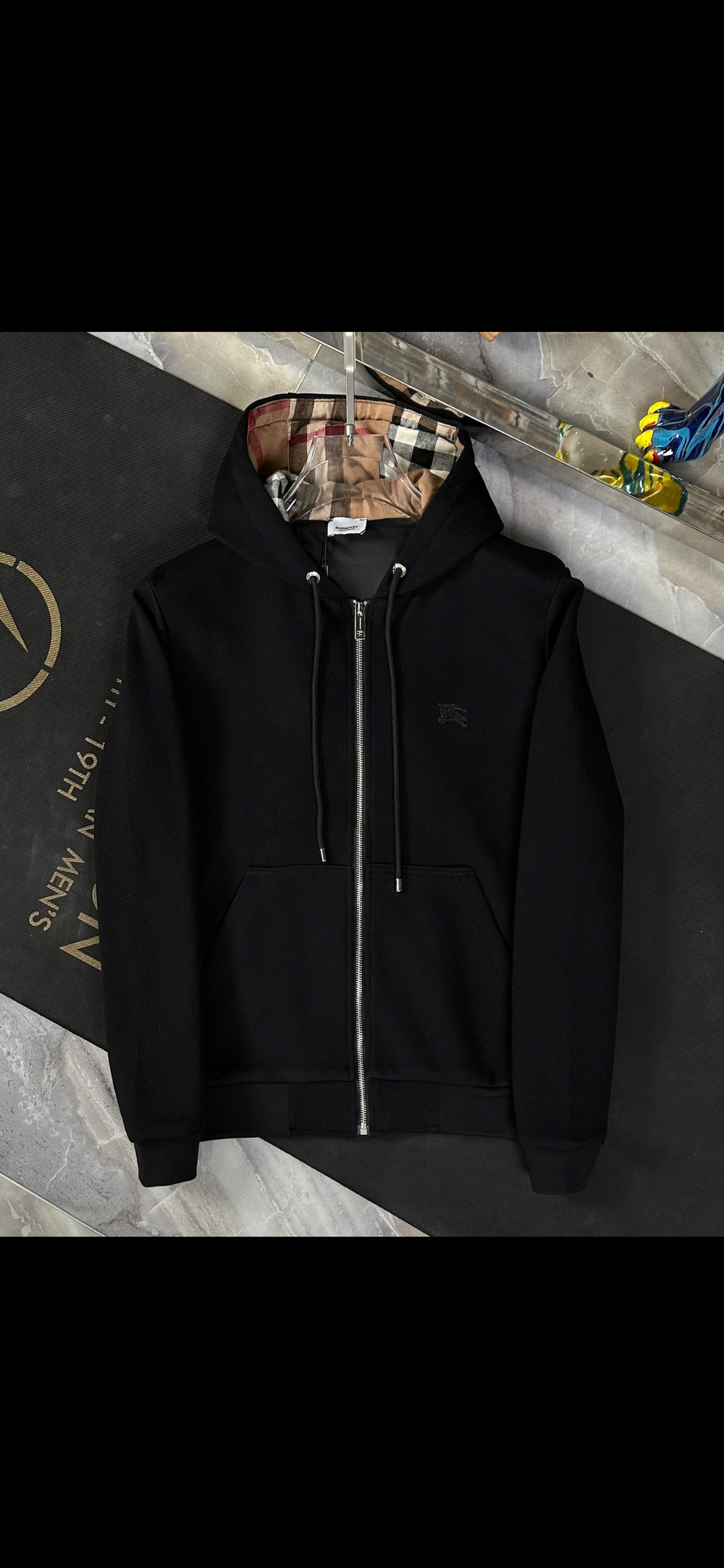 Burberry zip up hoodie. Svart/grå