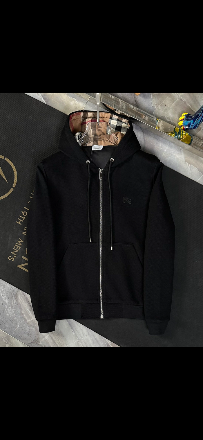 Burberry zip up hoodie. Svart/grå