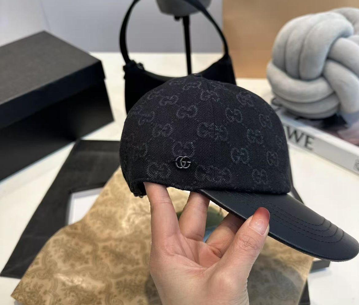 Gucci keps svart