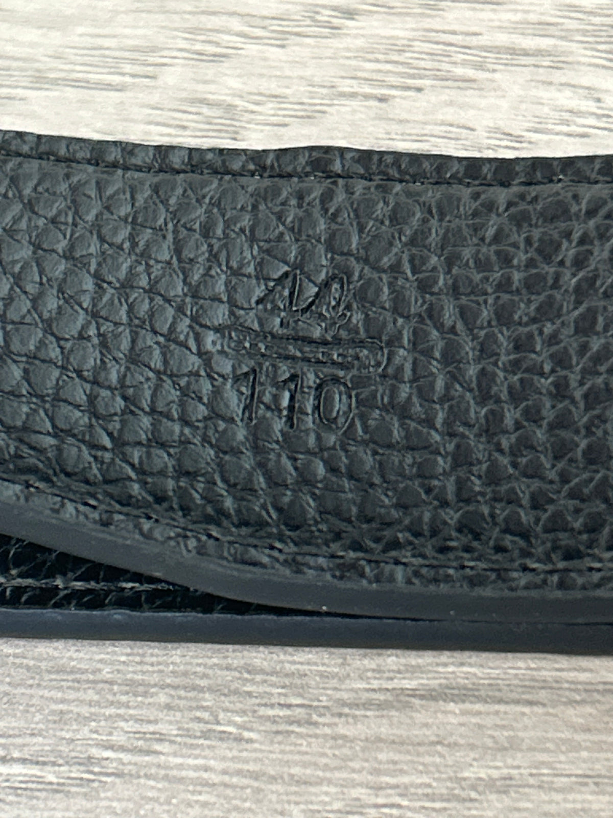 Svart Hermès bälte