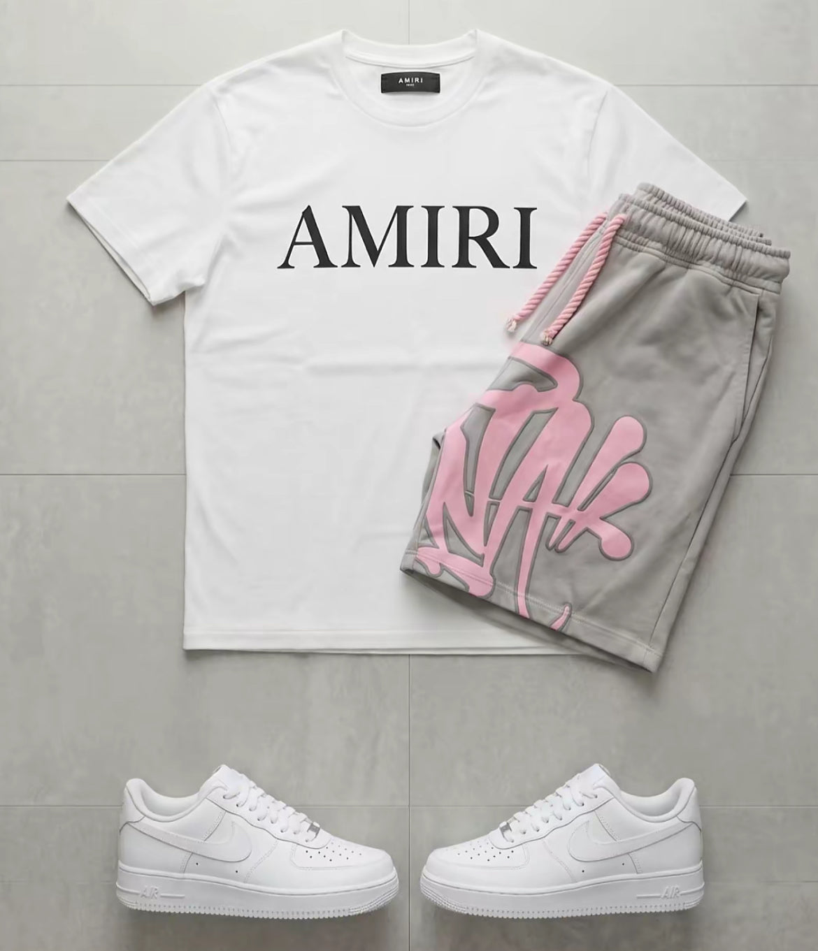 Tshirt short och skor