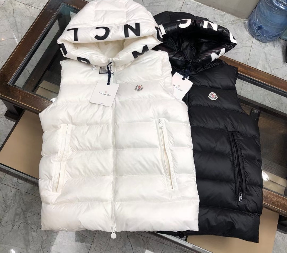 Moncler väst