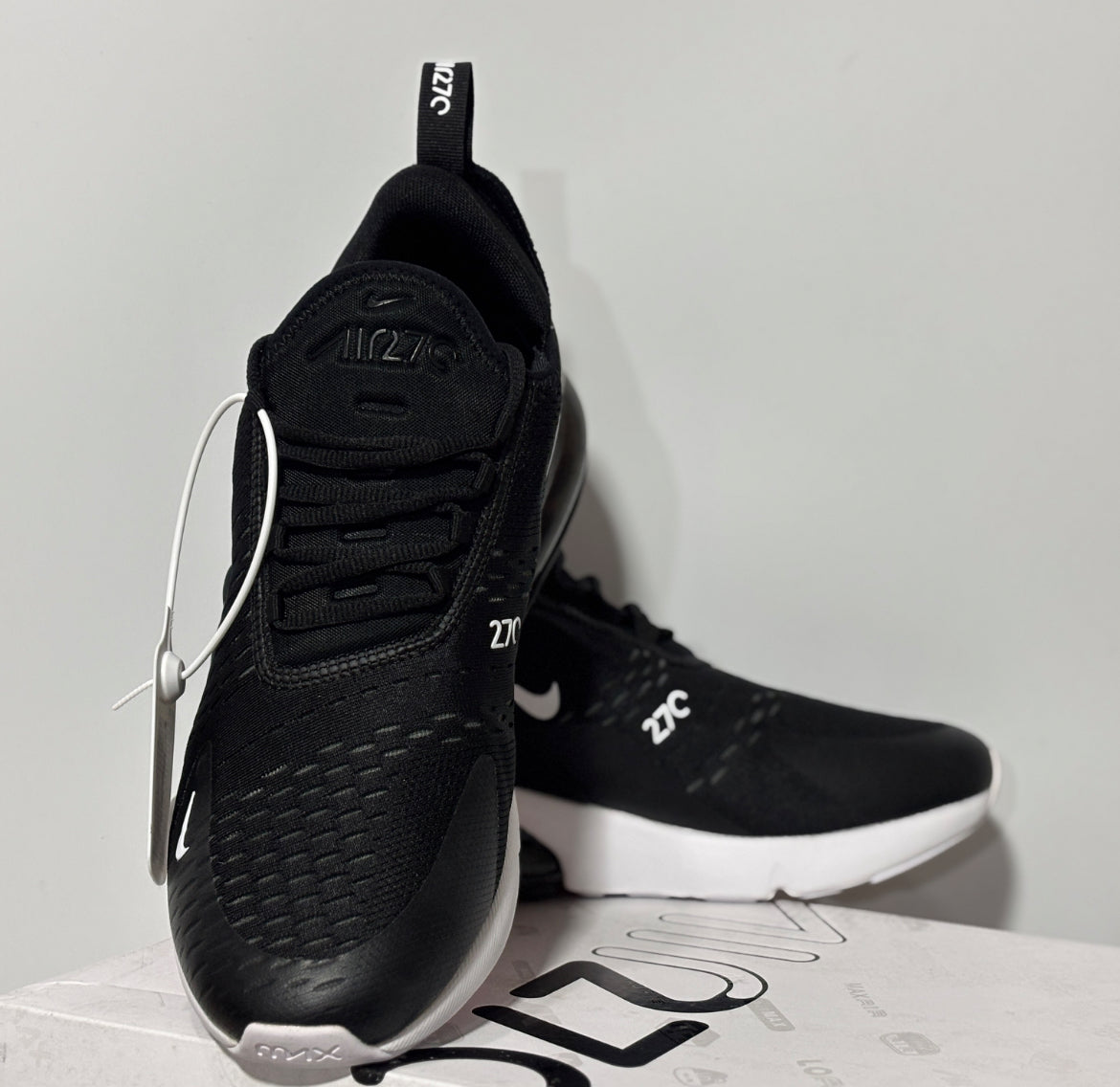Nike 270c
